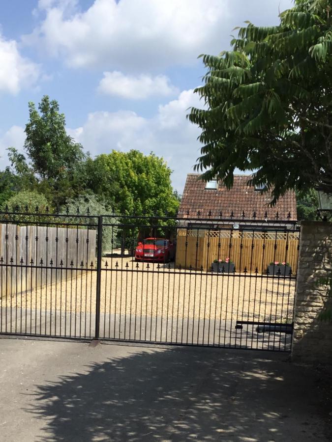 Highcroft House Villa Corsham Exterior photo